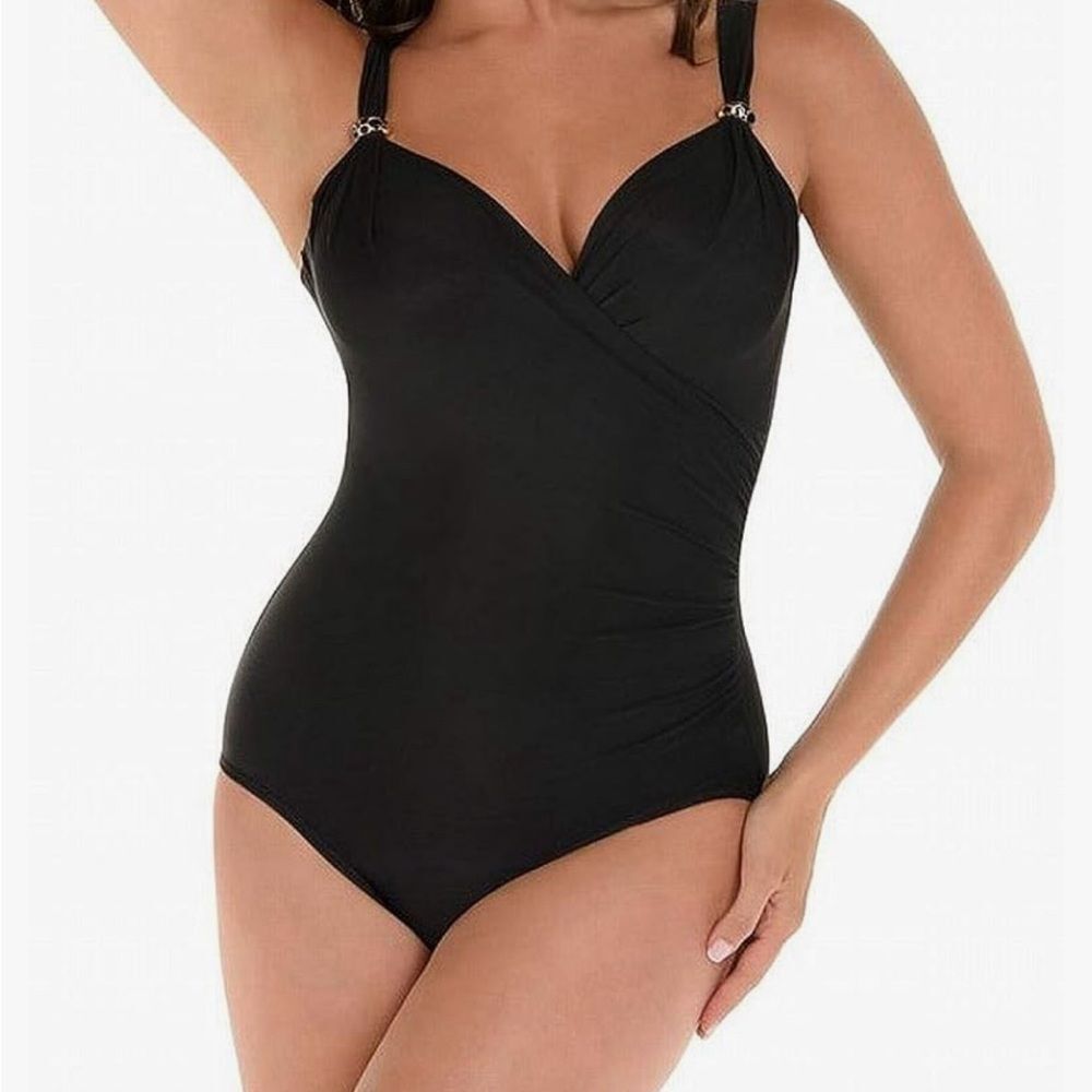 Miraclesuit Women's One Piece Swimsuit with Underwire Bra and Tummy Control